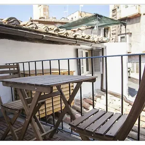 M9 Pantheon Attic 11 Apartment