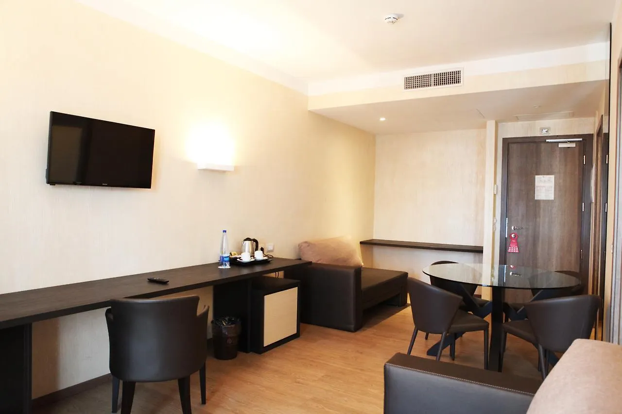Warmthotel Rome