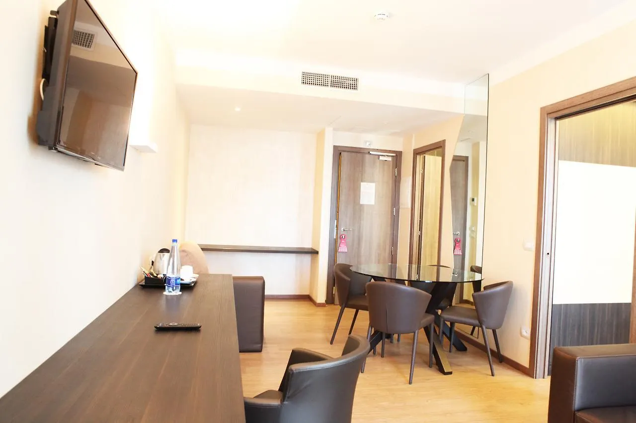 **** Hotel Warmthotel Rome Italy